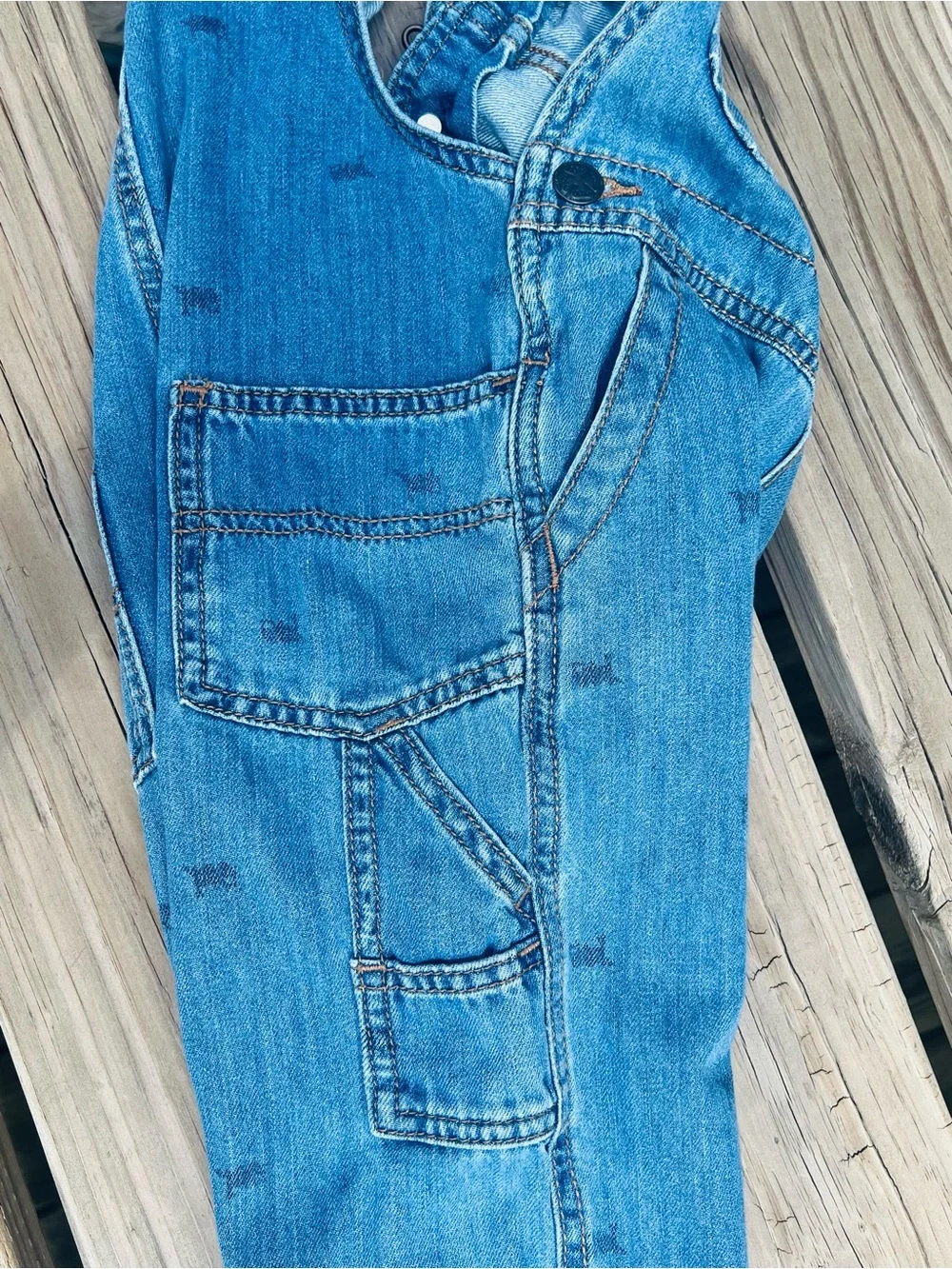 •OshKosh 3T Train Print Denim Overalls! EUC!